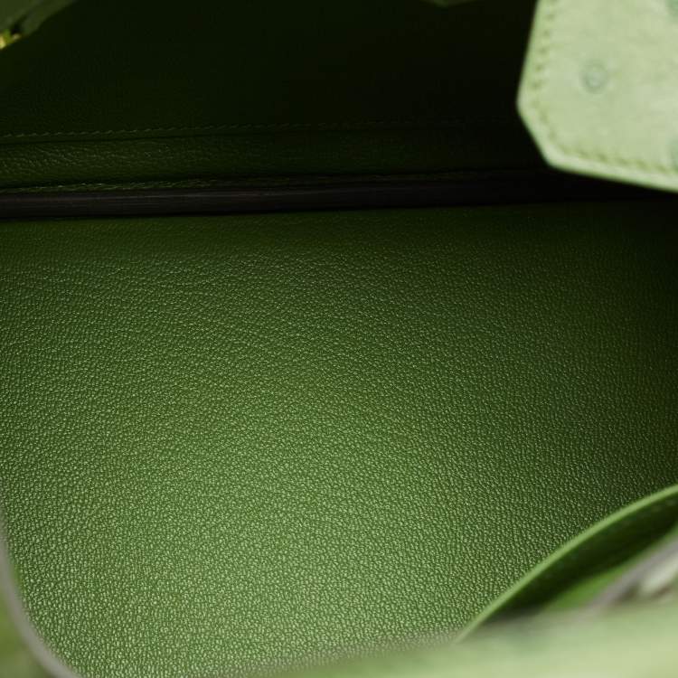 Pre Owned Hermès Vert Yucca Ostrich Gold Finish Birkin 25 Bag