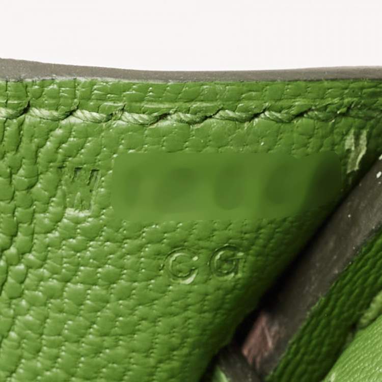 Pre Owned Hermès Vert Yucca Ostrich Gold Finish Birkin 25 Bag