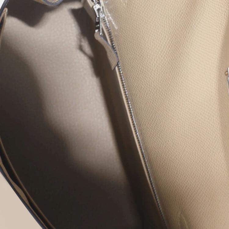 Pre Owned حقيبة هيرميس كيلي سيلير 25 بوسير إيبسوم