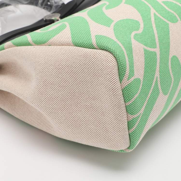 Pre Owned Hermès Vert Comics/Black H Plume Canvas and Vache Hunter Leather Maillons & Co Motif Herbag Zip 31 Bag