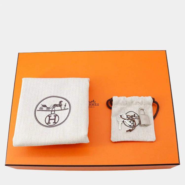 Pre Owned Hermes Picotin Lock 18 Craie Taurillon Clemence Bag 