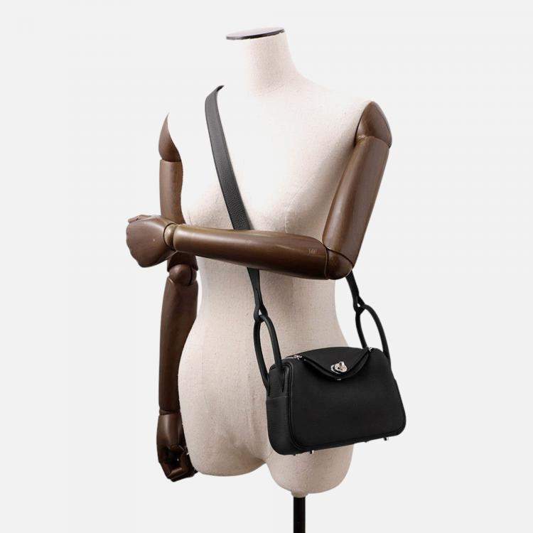 Pre Owned Hermes Lindy Black Taurillon Clemence Size Mini