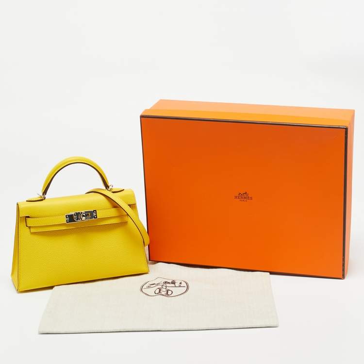 Pre Owned Hermès Kelly II Sellier 20 Palladium Finish Jaune de Naples Leather Bag