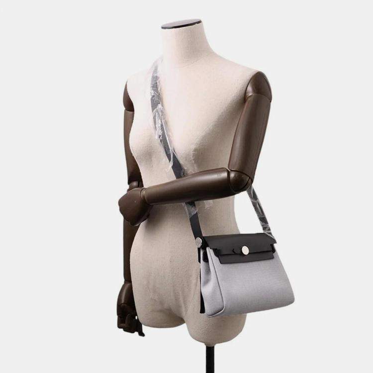 مملوكة مسبقًا Hermes Herbag Zip Black/Green Pantan Toile H Vache Hunter Leather Size Mini