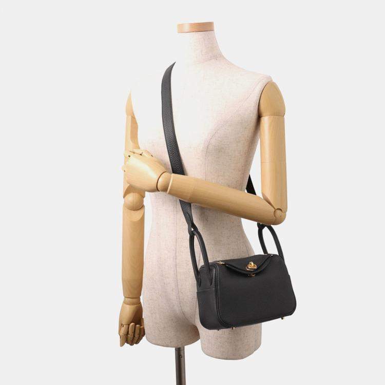 Pre Owned Hermes Lindy Black Taurillon Clemence Size Mini