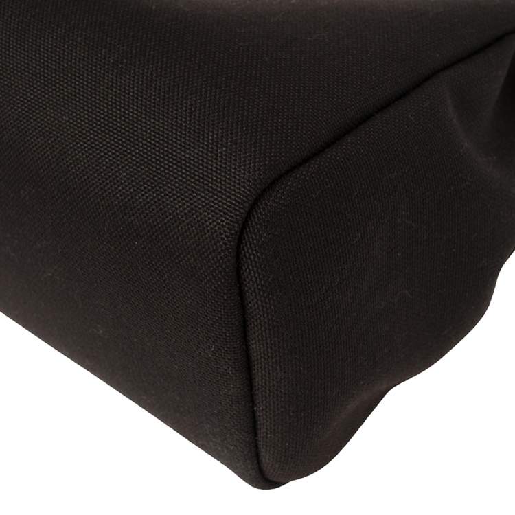 مملوكة مسبقًا Hermes Black/Ebene Canvas and Leather Herbag Zip 31 Bag
