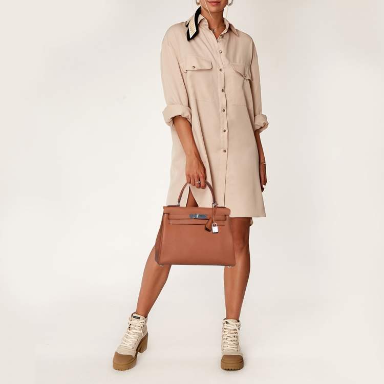Hermès Kelly Craie Togo 28 Retourne Gold Hardware, 2015 (Very Good), White Womens Handbag