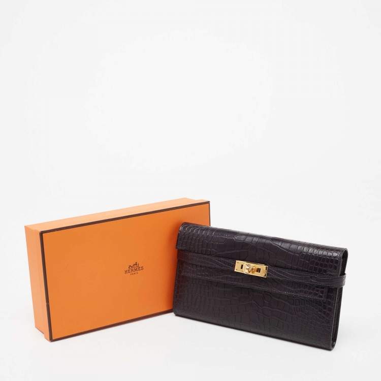 Pre Owned Hermes Raisin Matte Alligator Kelly Classic Wallet