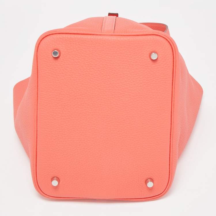 Pre Owned Hermès Rose Texas Taurillon Clemence Leather Picotin Lock 22 Bag