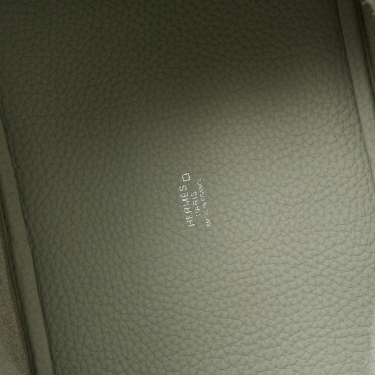 Pre Owned Hermes Gris Neve Taurillon Clemence Leather and Matte Alligator Picotin Lock 18 Bag