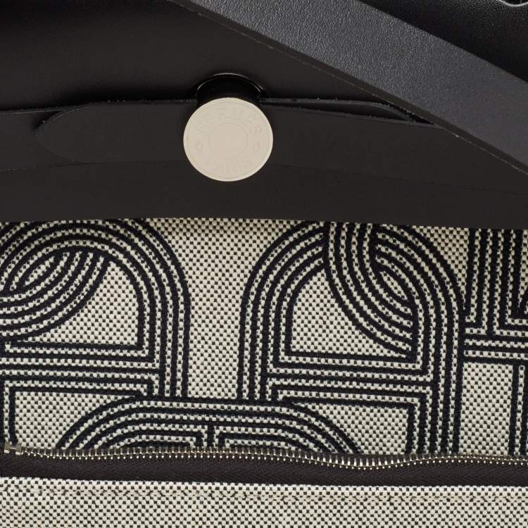 Pre Owned Hermes Noir/Ecru Vache Hunter and Circuit Toile H Plume Herbag Zip 31 Bag