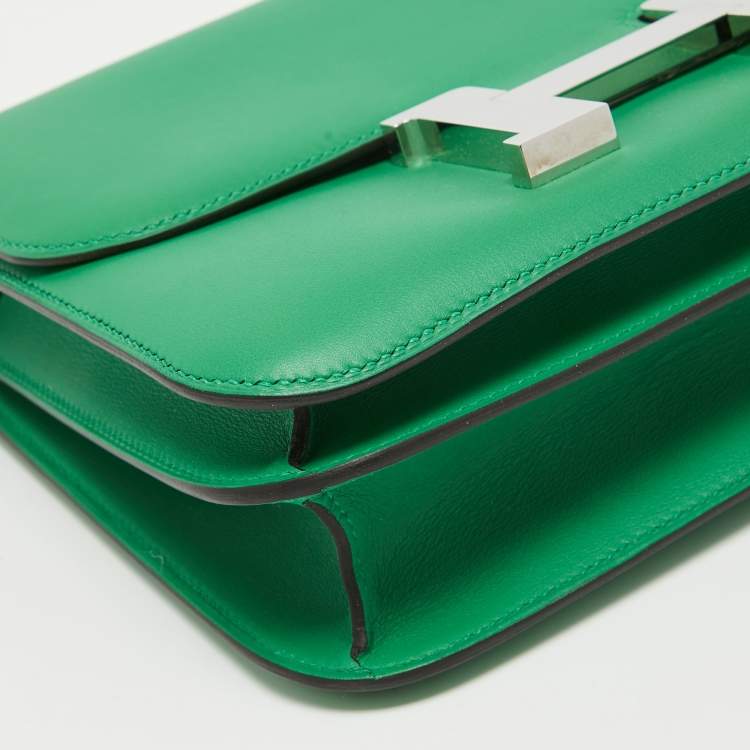 Pre Owned Hermès Bamboo Swift Leather Palladium Finished Constance 24 Bag