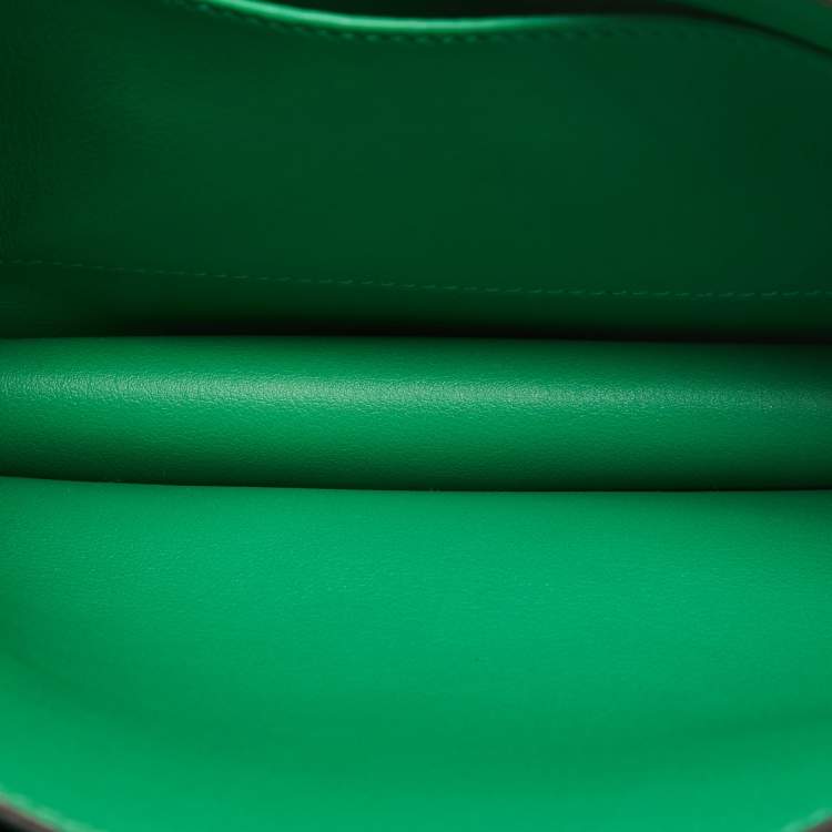 Pre Owned Hermès Bamboo Swift Leather Palladium Finished Constance 24 Bag