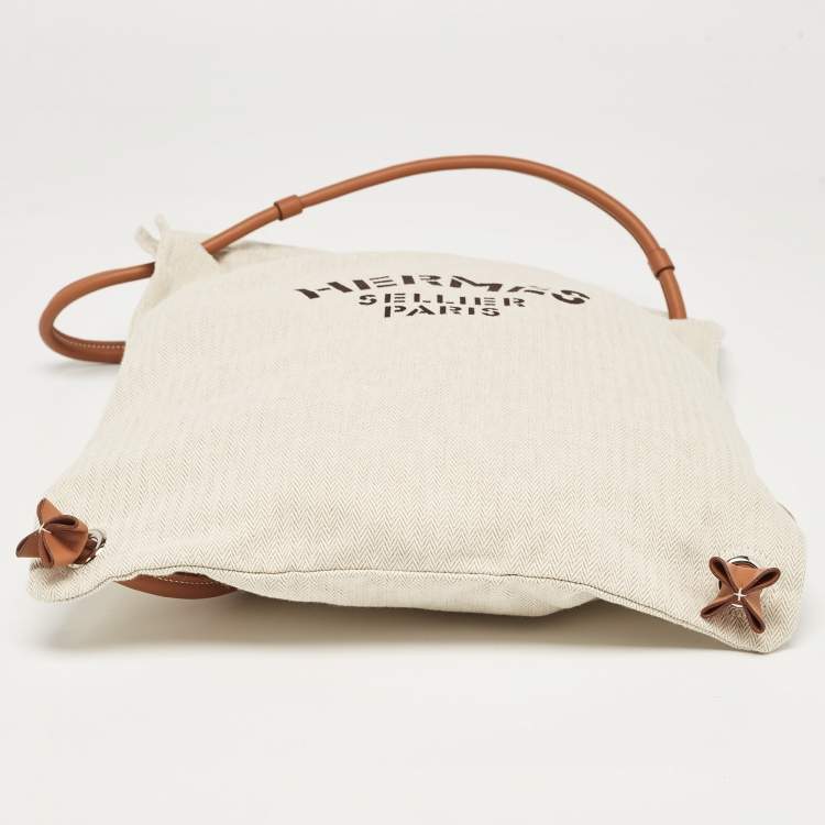 Pre Owned Hermès Light Beige/Gold Canvas and Swift Leather Aline Grooming Bag