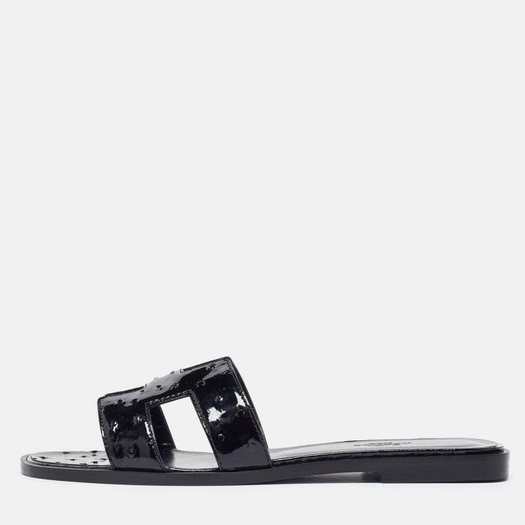Pre Owned Hermès Black Patent Ostrich Oran Flat Slides Size 38