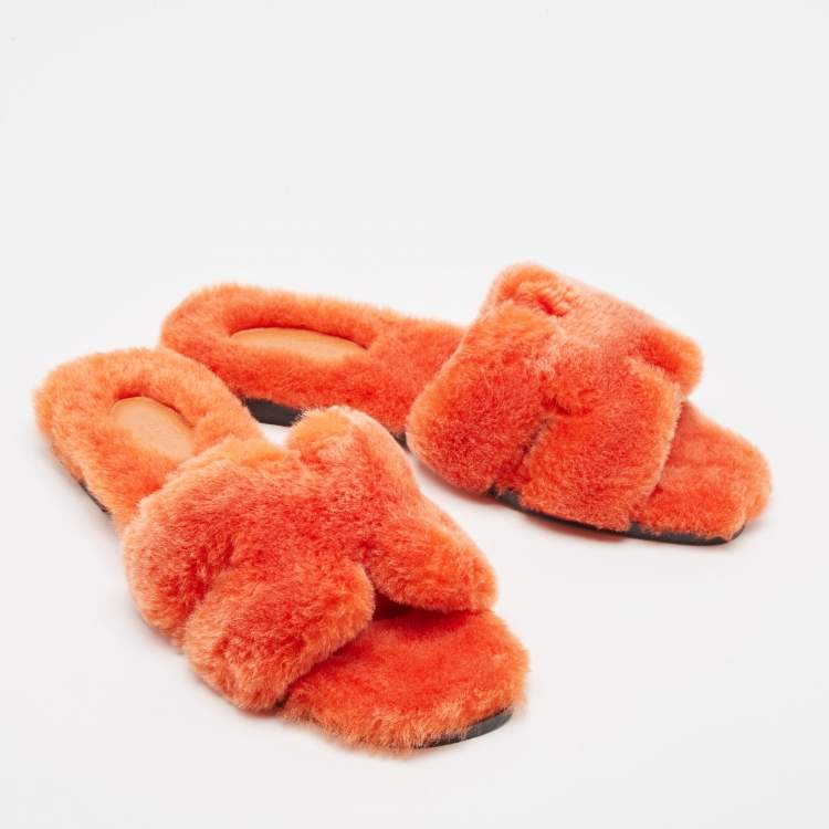 Pre Owned Hermes Orange Shearling Fur Oran Flat Slides Size 38