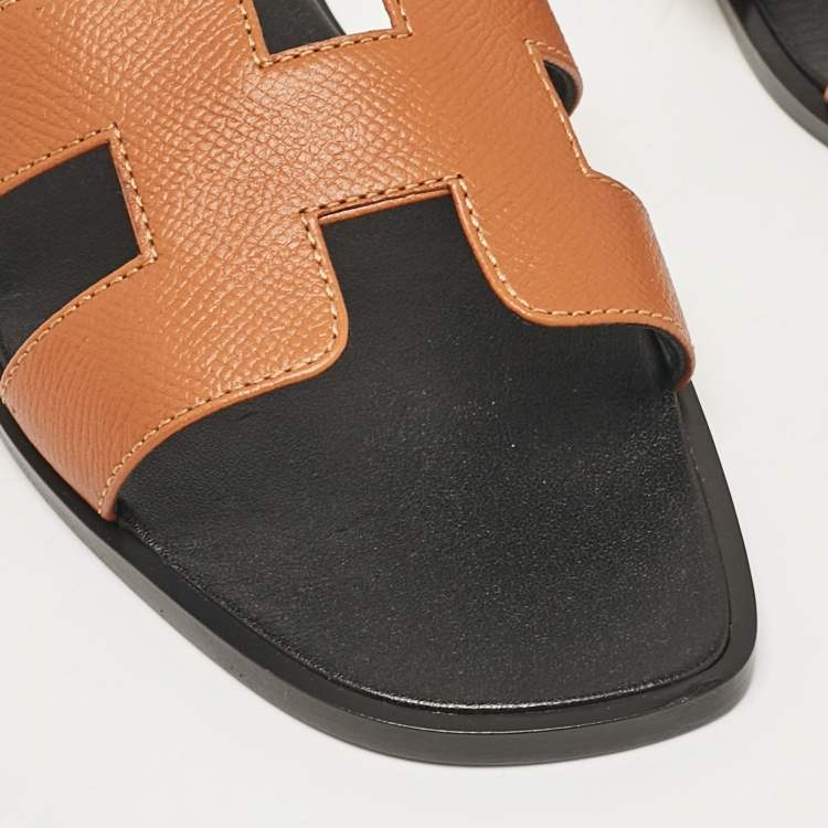 Pre Owned Hermes Brown Leather Oran Flat Slides Size  38