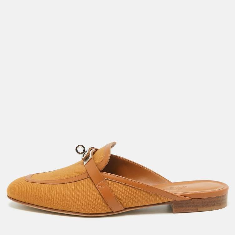 Pre Owned Hermès Brown Canvas and Leather Oz Flat Mules Size 39