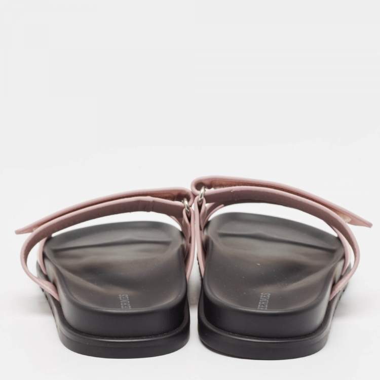Pre Owned Hermès Beige Leather Chypre Flat Sandals Size 41