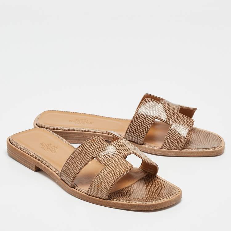 Pre Owned Hermes Beige Lizard Oran Slide Sandals Size 36