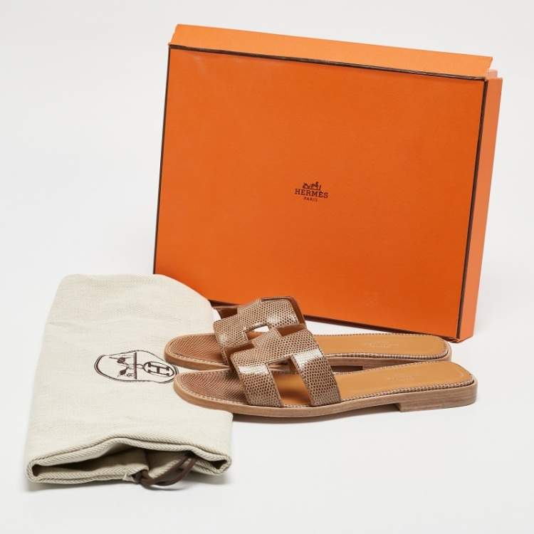Pre Owned Hermes Beige Lizard Oran Slide Sandals Size 36
