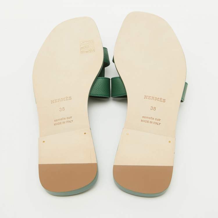 Pre Owned Hermes Green Leather Oran Flat Sandals Size 38