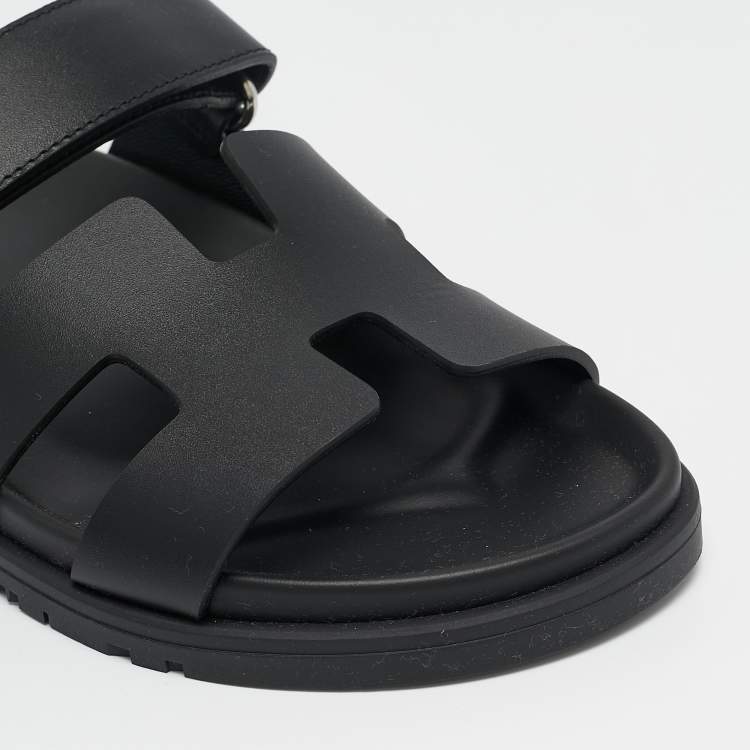 Pre Owned Hermes Black Leather Chypre Sandals Size 39
