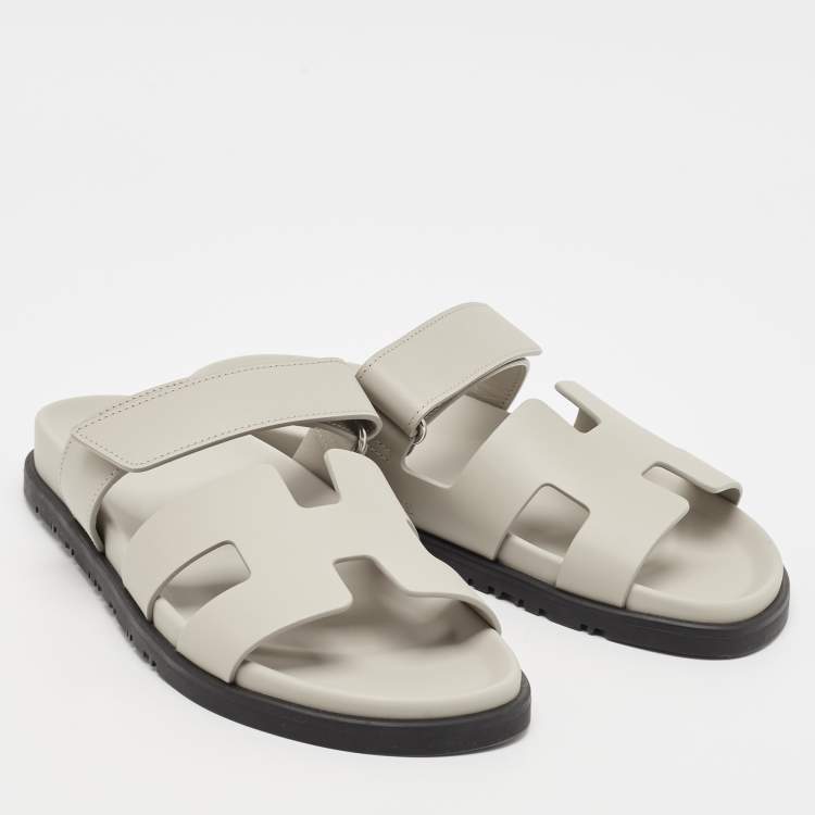Pre Owned Hermes Grey Leather Chypre Sandals Size 40