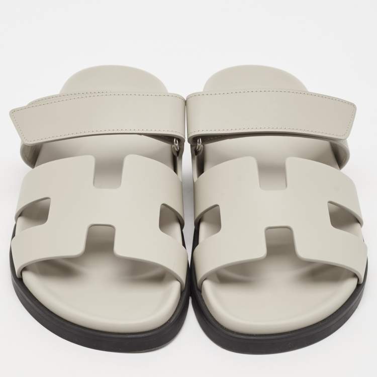 Pre Owned Hermes Grey Leather Chypre Sandals Size 40