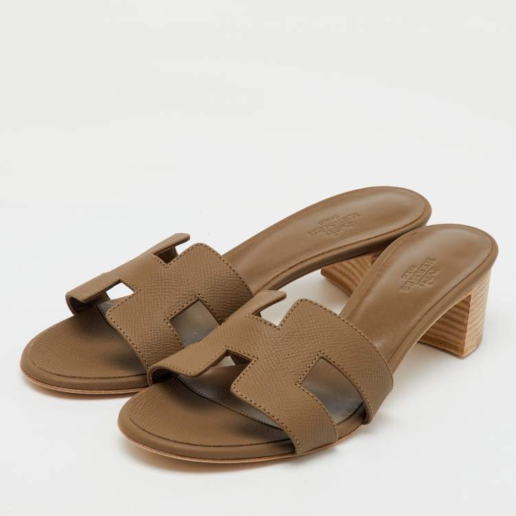Pre Owned Hermes Brown Leather Oasis Slide Sandals Size 38