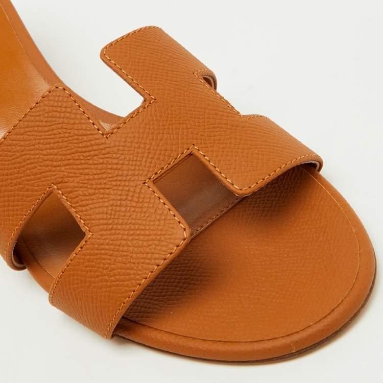 Pre Owned Hermès Brown Leather Oasis Slide Sandals Size 39