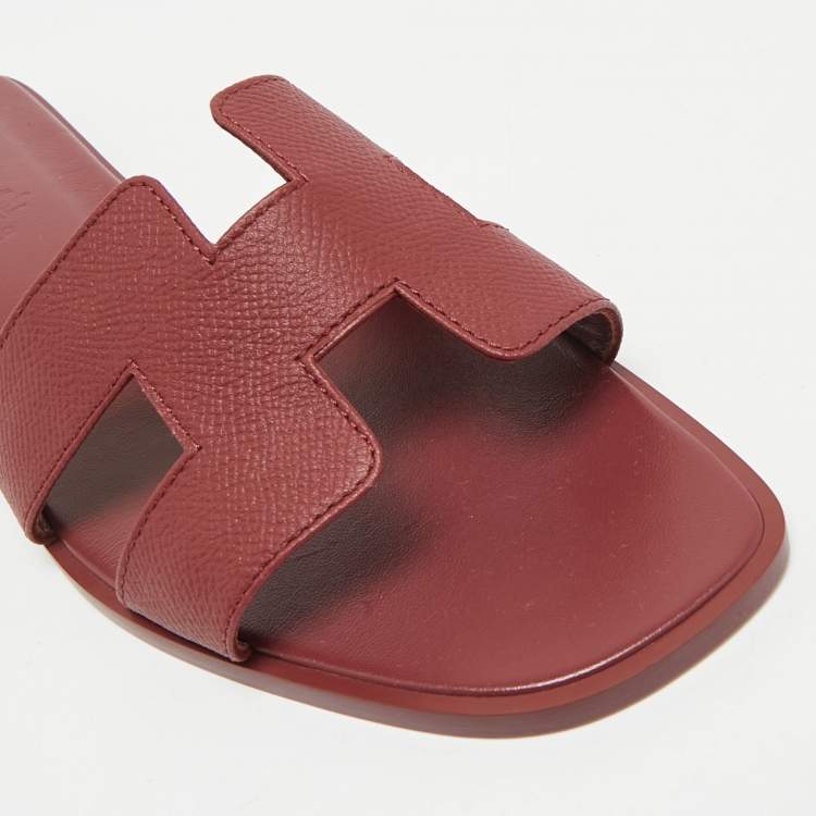 Pre Owned Hermès Burgundy Leather Oran Flat Slides Size 39