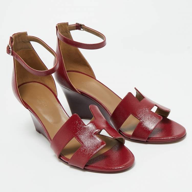 Pre Owned Hermes Burgundy Patent Leather Legend Wedge Sandals Size 42