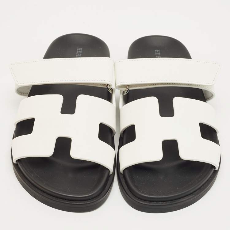 Pre Owned Hermès White Leather Chypre Flat Slides Size 38.5