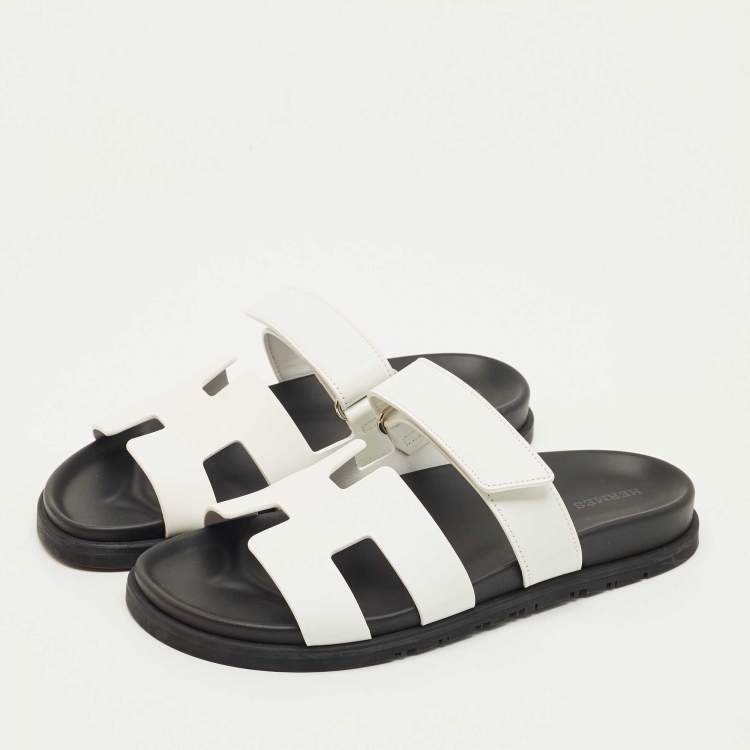 Pre Owned Hermes White/Black Leather Chypre Flat Slides Size 40