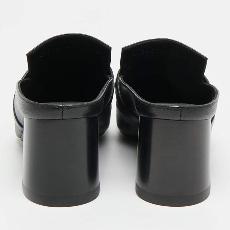 Pre Owned Hermès Blossom Size 35 Black Leather Mules