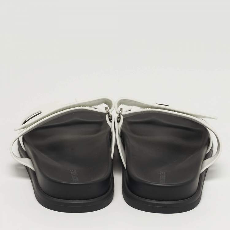 Pre Owned Hermes Chypre Size 40 White Leather Flat Slide