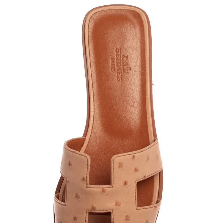 Pre Owned Hermes Pink Ostrich Leather Oran Sandals Size 38