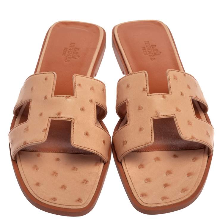 Pre Owned Hermes Pink Ostrich Leather Oran Sandals Size 38