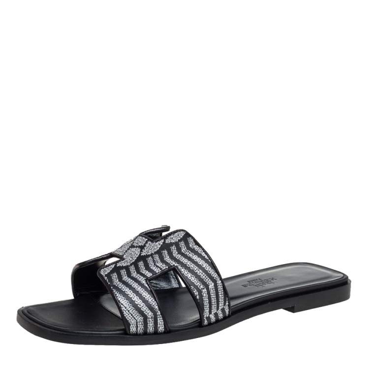 Pre Owned Hermes Black/Silver Embroidered Leather Oran Flat Slides Size 37