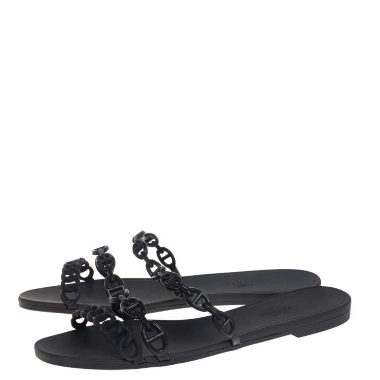 Pre Owned Hermes Black Rubber Chain Slide Sandals Size 39