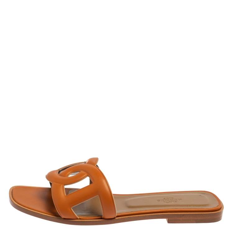 Pre Owned Hermes Tan Leather Omaha Flat Slides Size 38