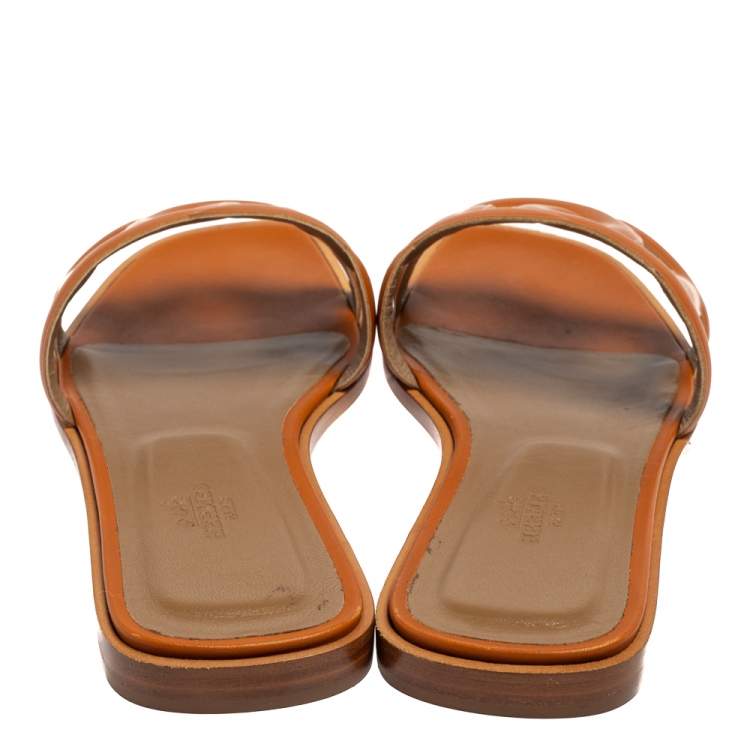Pre Owned Hermes Tan Leather Omaha Flat Slides Size 38