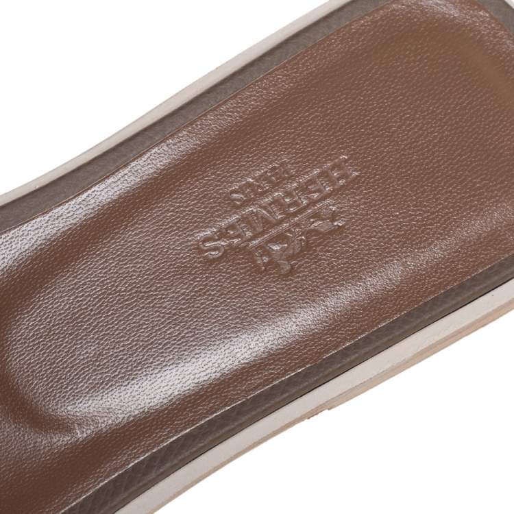 Pre Owned Hermes Grey Leather Oran Flat Slides Size 37.5