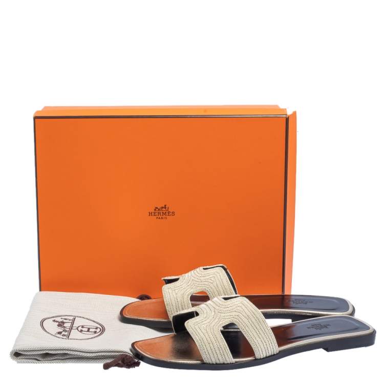 Pre Owned Hermes Cream Fabric Oran Flats Size 40.5