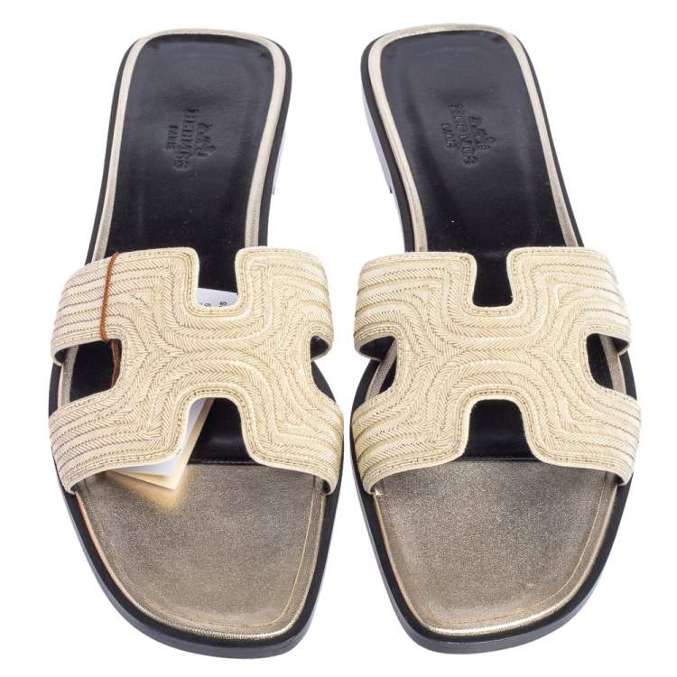 Pre Owned Hermes Cream Fabric Oran Flats Size 40.5