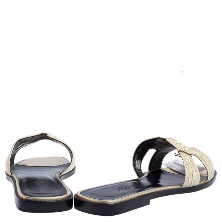 Pre Owned Hermes Cream Fabric Oran Flats Size 40.5