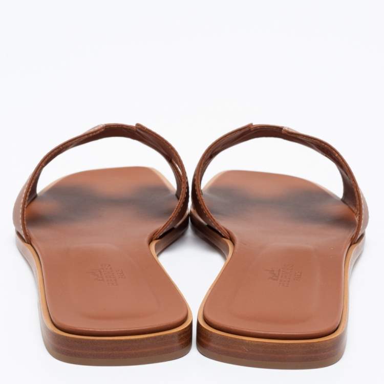 Pre Owned Hermes Brown Leather Oran Flat Slides Size 41