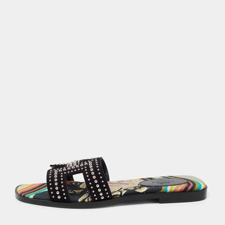 Pre Owned Hermes  Black Suede Studded Oran Sandals Size 37.5