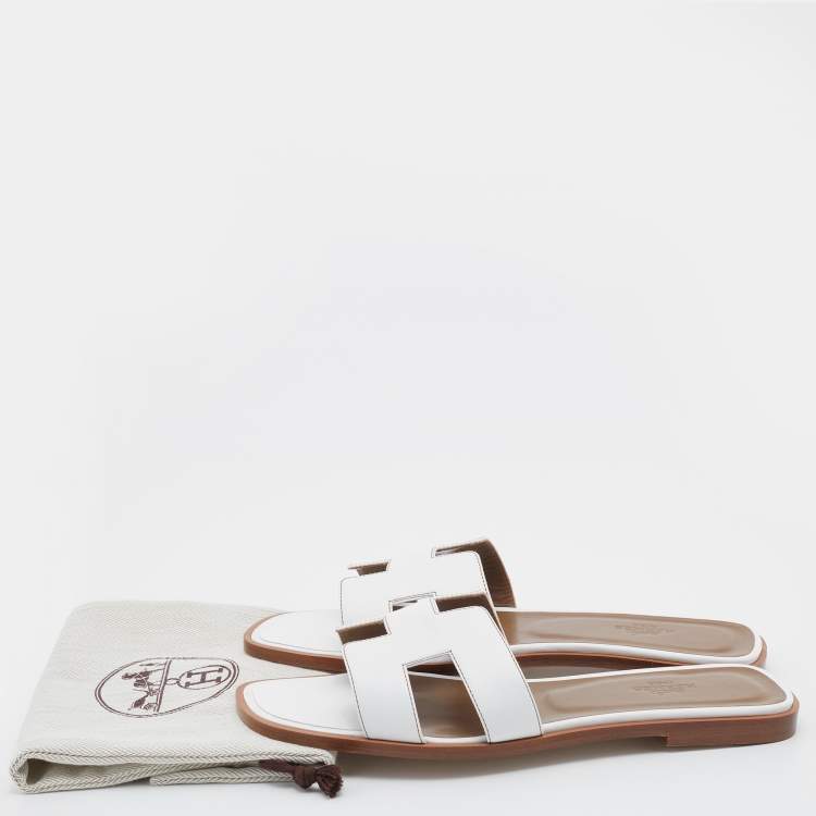 Pre Owned Hermes White Leather Oran Flat Slide Sandals Size 39